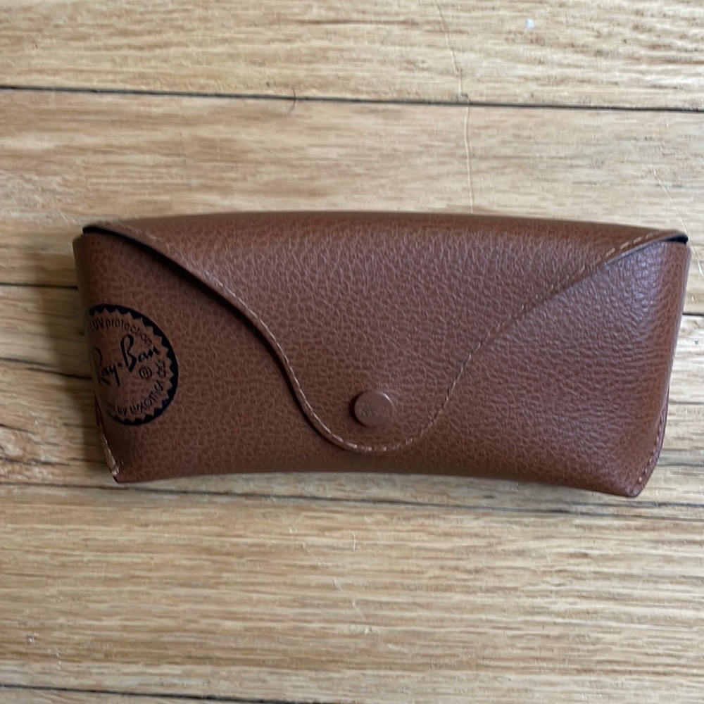 Brown Ray-Ban Case